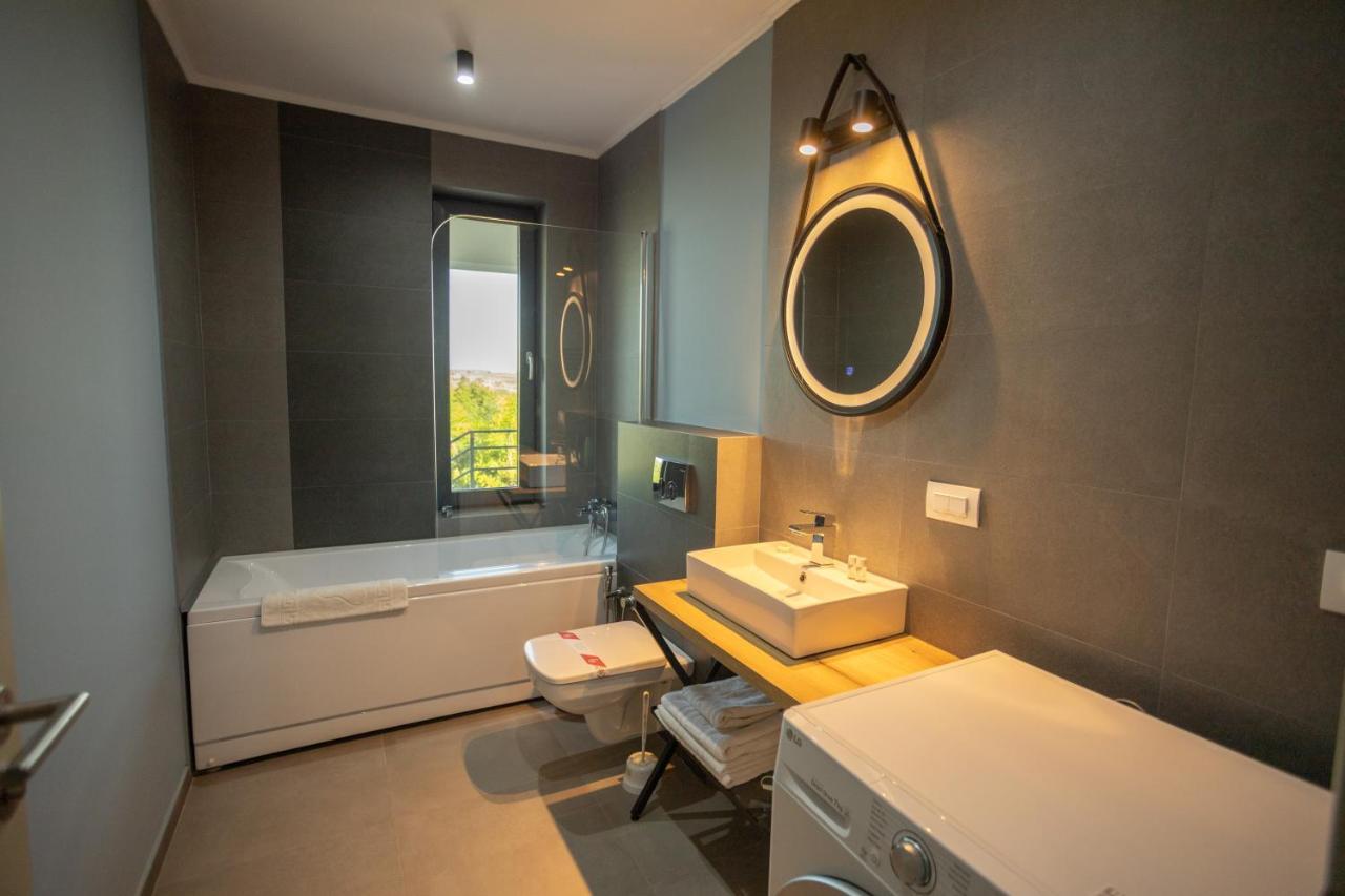 Oliv Residence Iasi Esterno foto